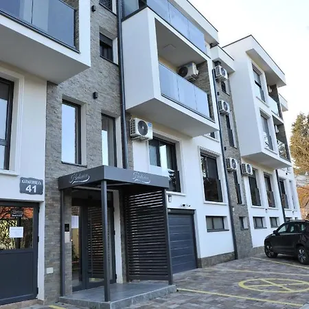 Anika Hedonica アパート