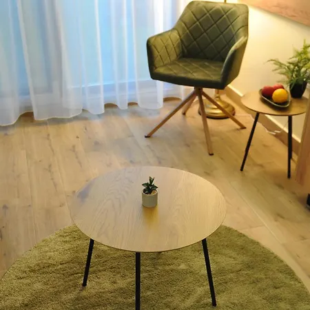 Anika Hedonica Апартаменты Врдник