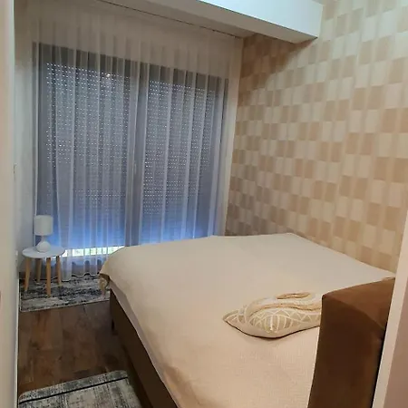 Anika Hedonica Vrdnik