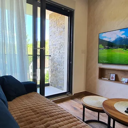 Anika Hedonica Vrdnik