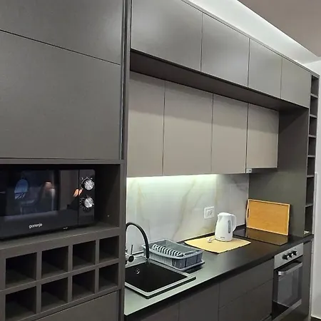 Anika Hedonica アパート