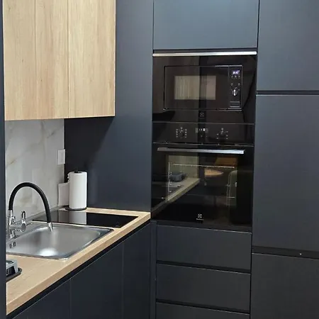 アパート Anika Hedonica *