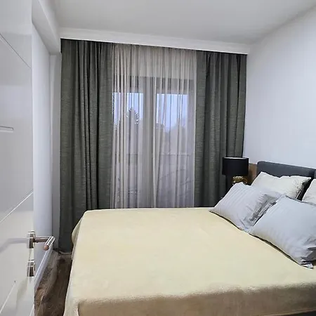 アパート Anika Hedonica ヴルドニーク